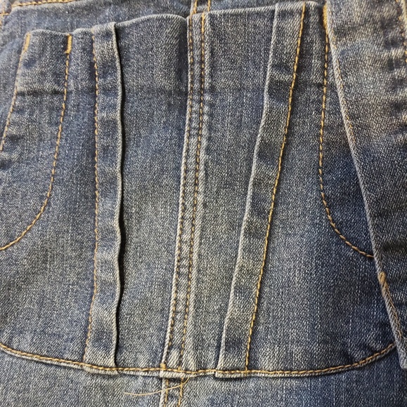 Overallals - Picture 2 of 3